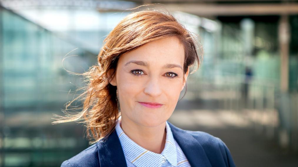 Tina Maerevoet in Thuis