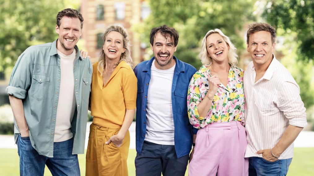 Dennis Xhaët, Cath Luyten, Joris Hessels, Tine Embrechts, James Cooke