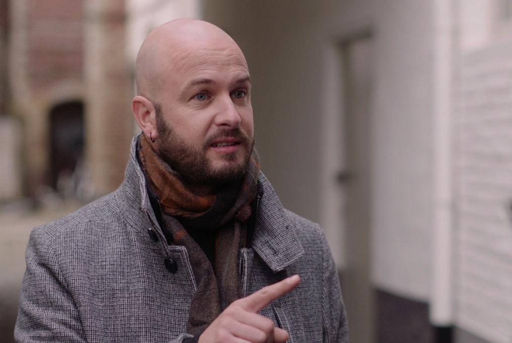 Stan Van Samang in Thuis