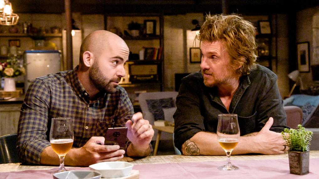 Werner De Smedt en Jo Hens in Familie - aflevering 6869