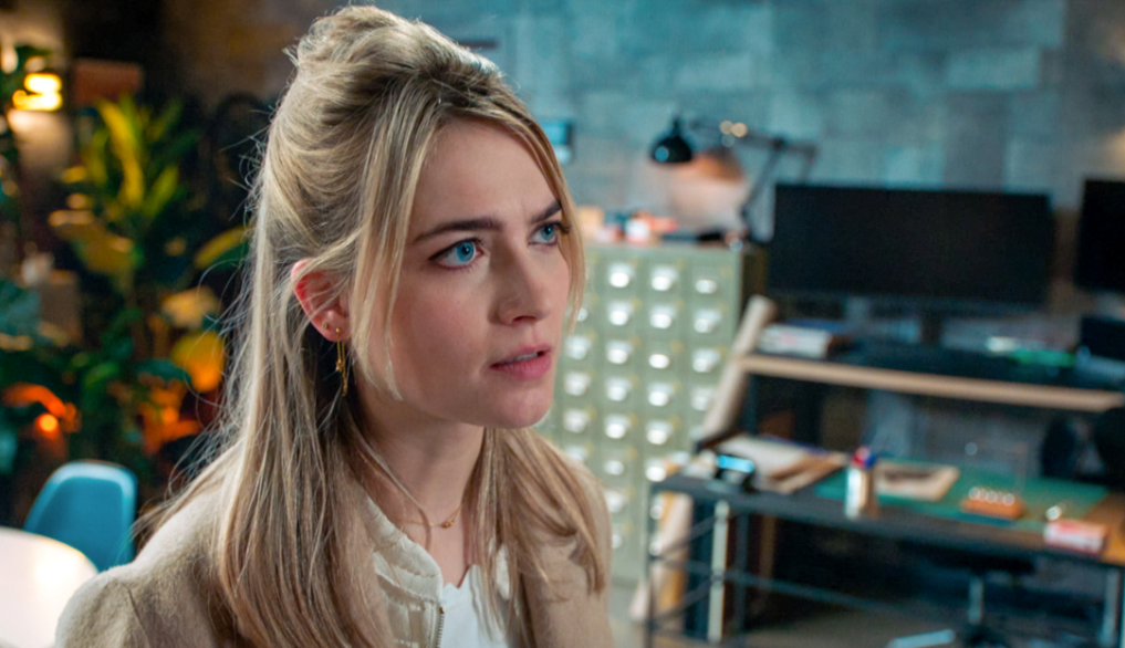 Tinne Oltmans in Lisa - aflevering 64