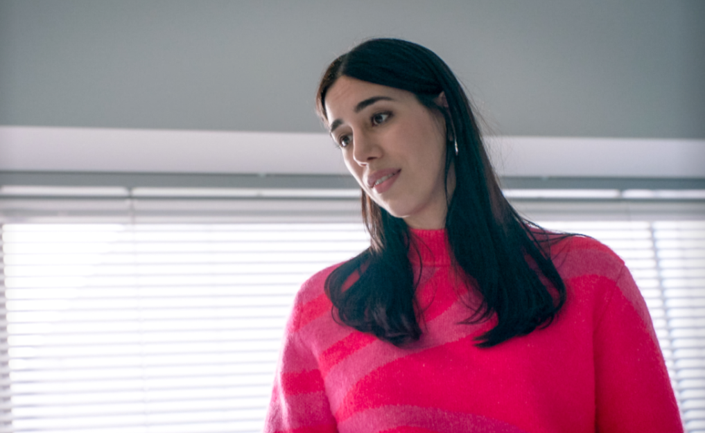 Anushka Melkonian in Lisa