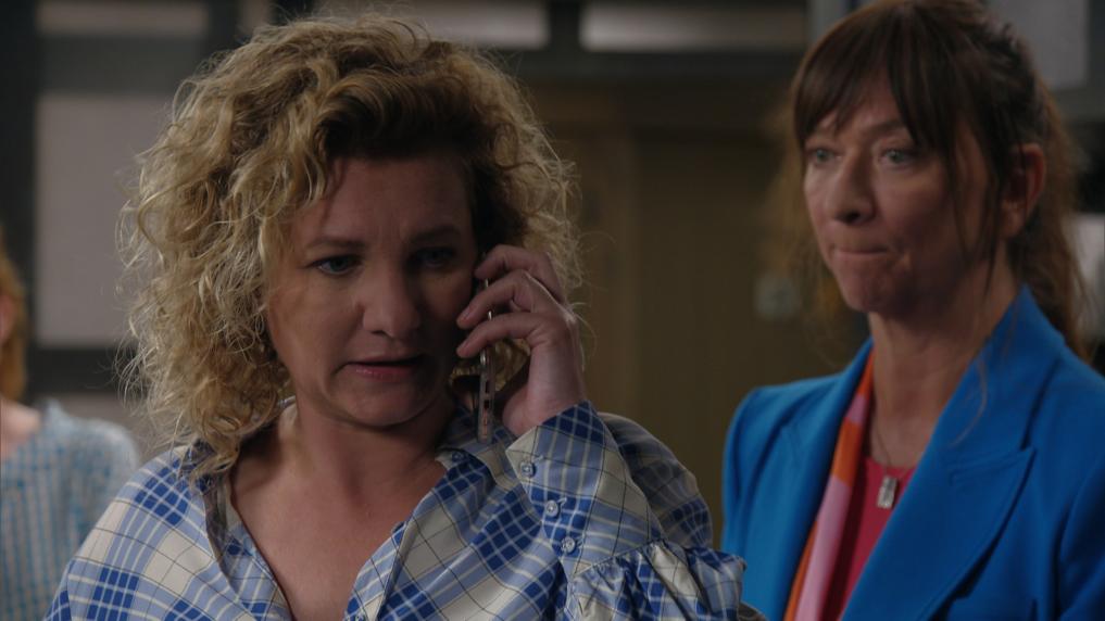 Thuis aflevering 5256