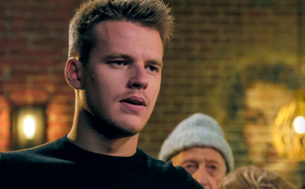 Yanni Bourguignon in Familie - aflevering 7106