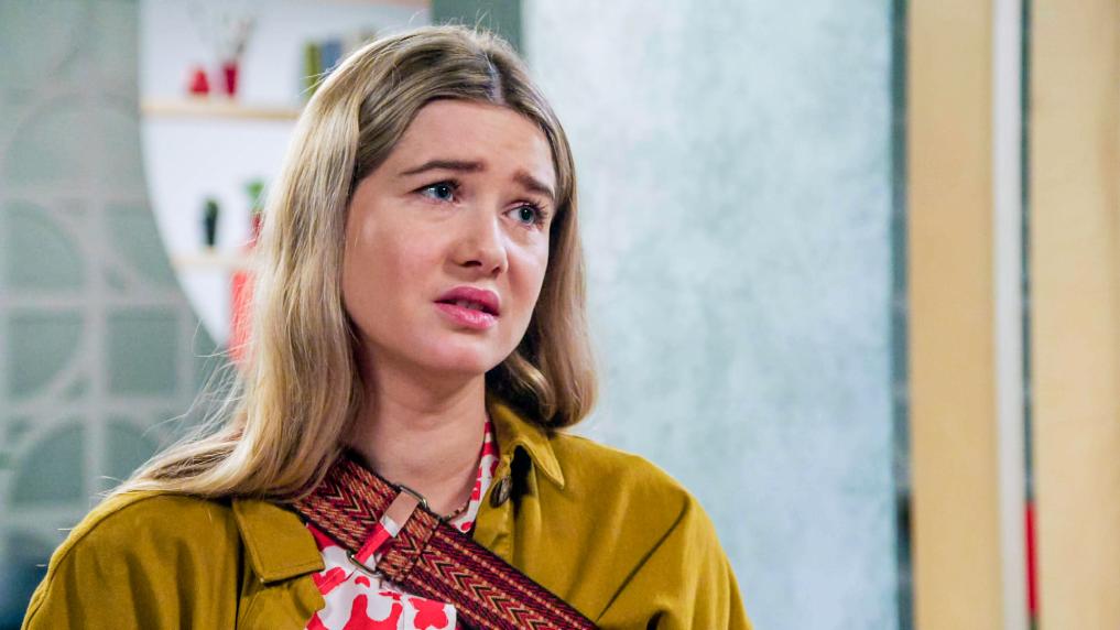 Charlotte Sieben in aflevering 7209 van Familie