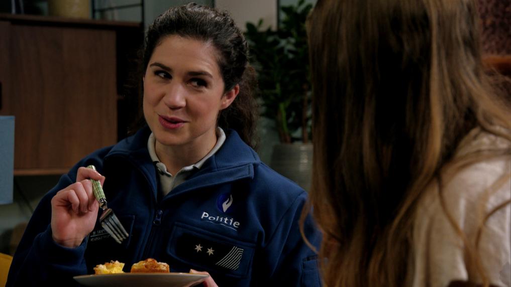 Thuis aflevering 5463