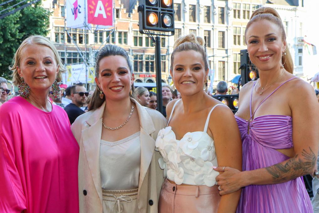 Eerbetoon bij Vlaanderen Feest