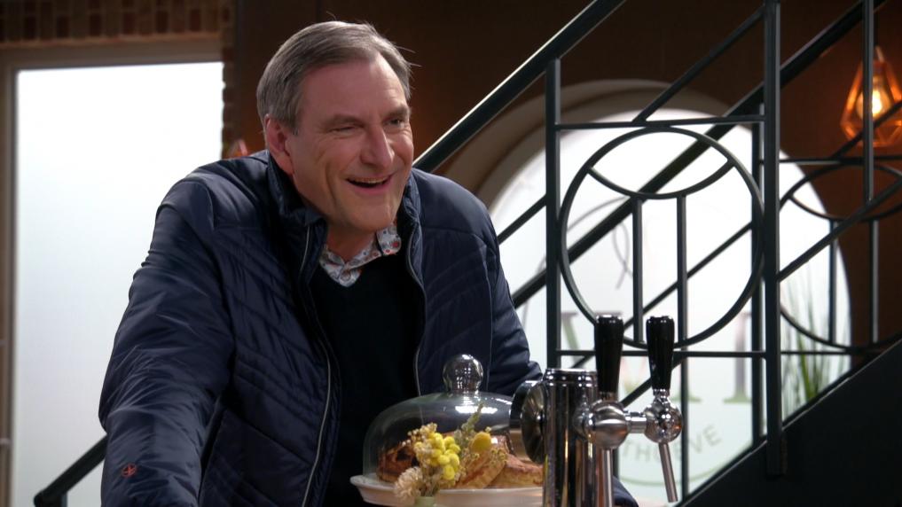 Peter Van de Velde in Thuis