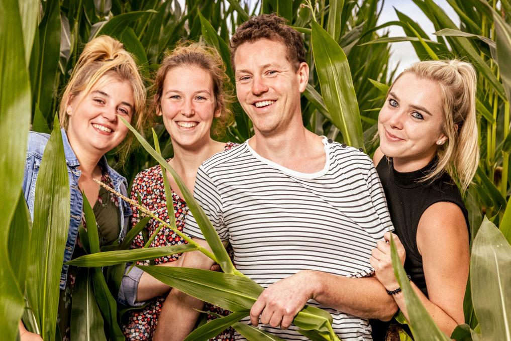 Jef uit Boer Zkt vrouw met Lieze, Bente en Kim