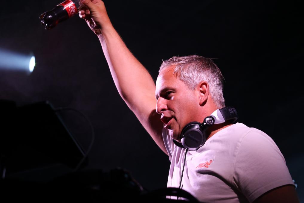 DJ F.R.A.N.K op De N8 van Wommelgem