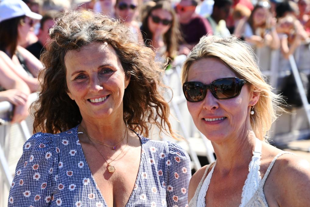 Petra Lerutte en Claudia Decaluwe van Sha-Na