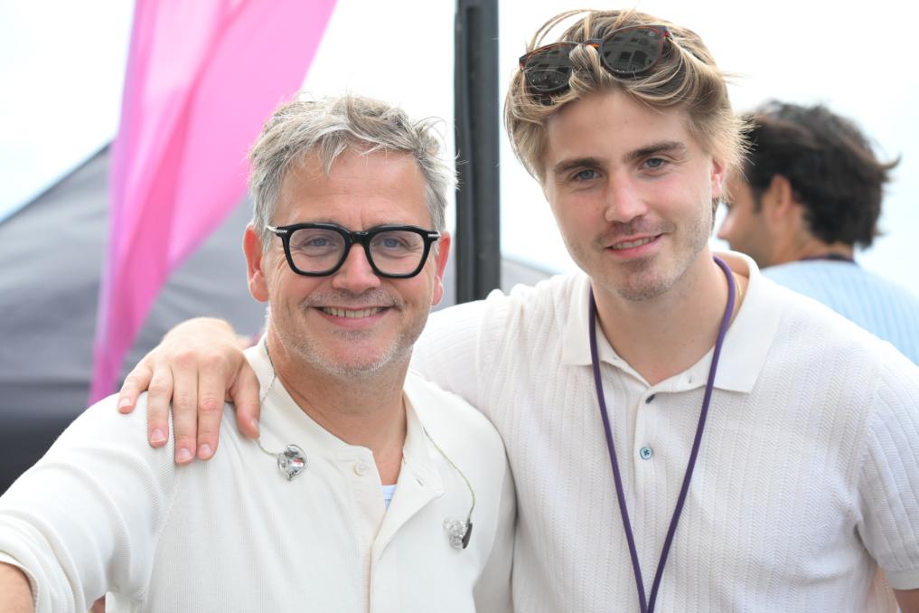 Guus Meeuwis, Maksim Stojanac