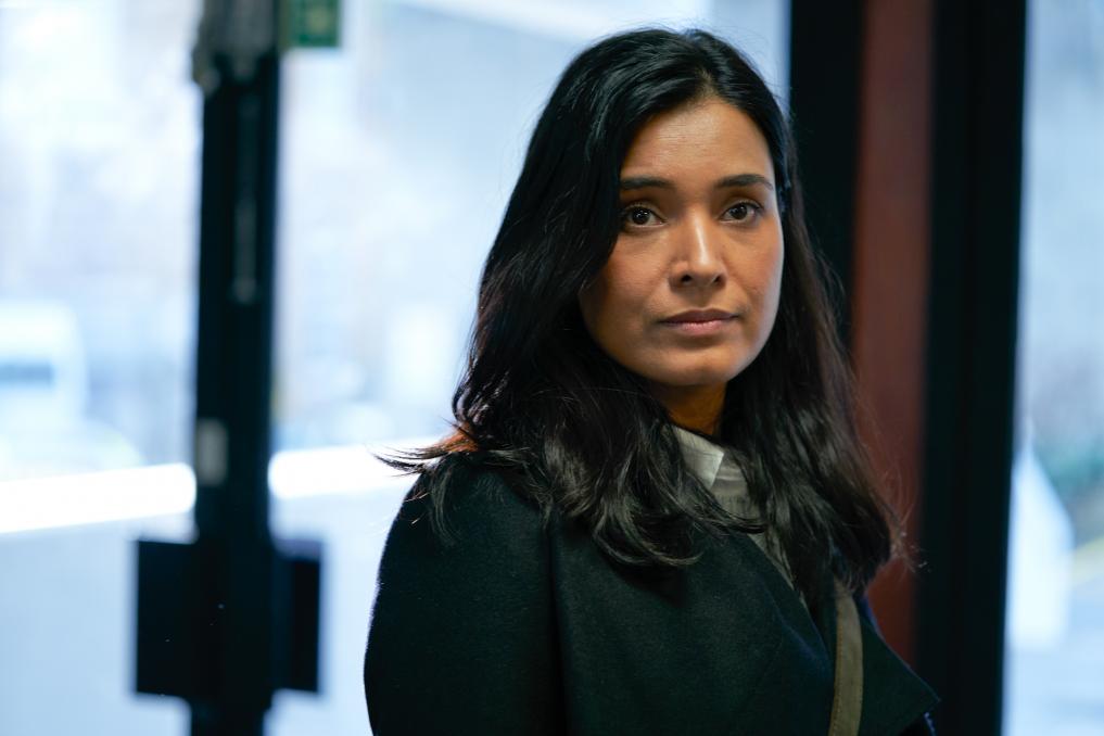 Shelley Conn in Liar