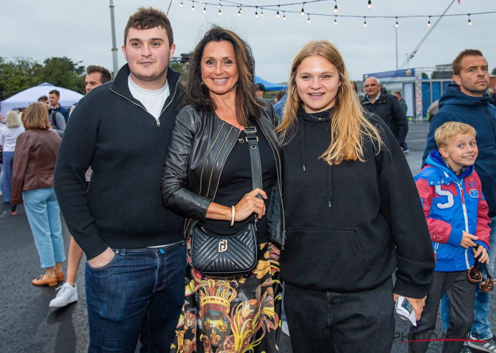 Clement, Wendy Van Wanten, Estelle