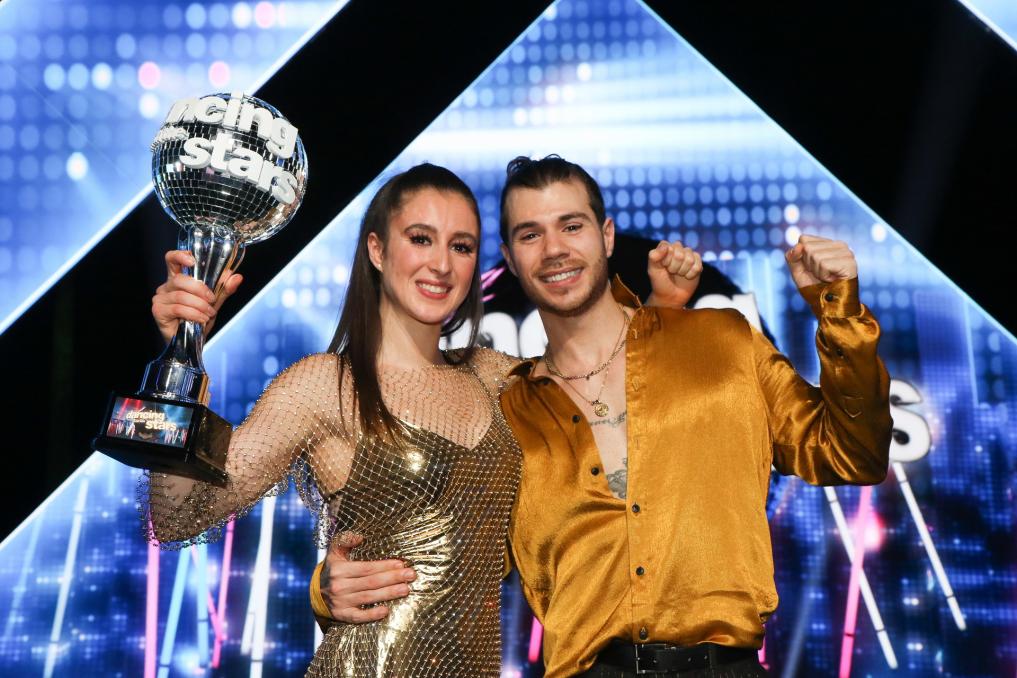 Dancing With The Stars 20220212 - winnaars Nina Derwael en Simone Arena